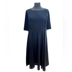 Torrid Black Georgette Flutter Sleeve Lace Up Back dress size 18 EUC formal